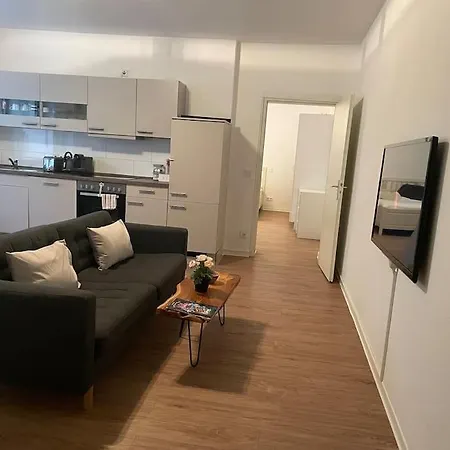 Zentrale Wohnung Direkt Am Hauptbahnhof - Bismarck Düsseldorf Exterior foto