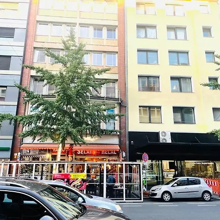 Zentrale Wohnung Direkt Am Hauptbahnhof - Bismarck Düsseldorf Exterior foto